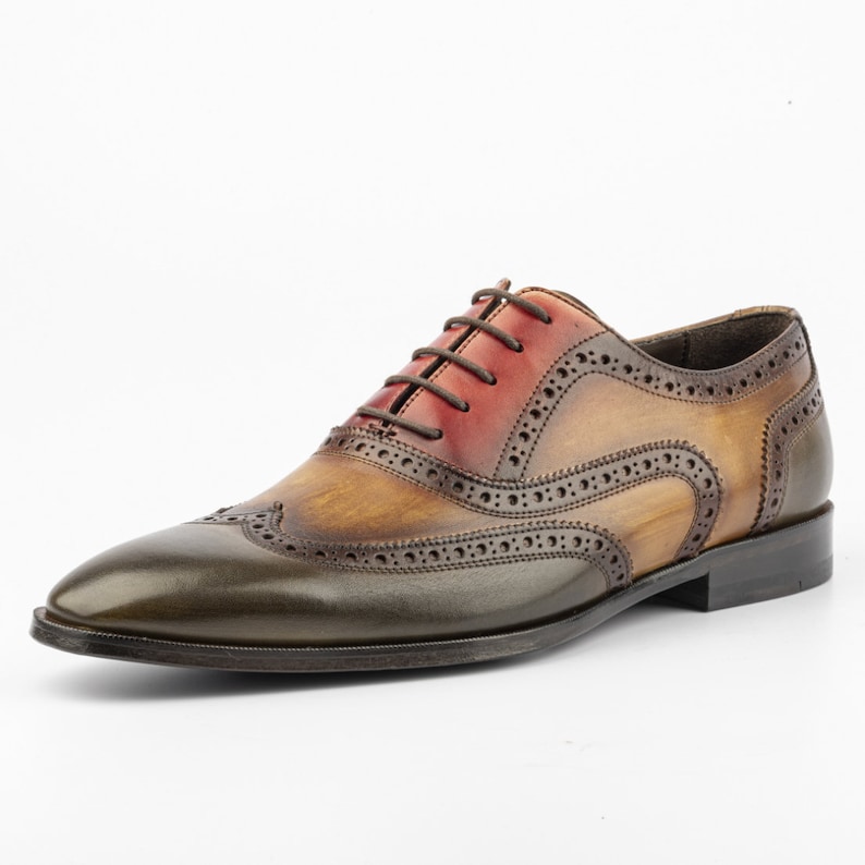 Closed lace full Brogue Wing tip Oxford Hand burnished Shoes